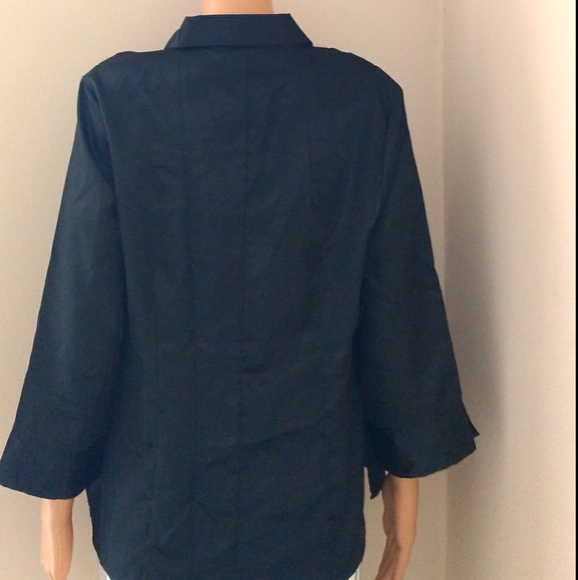 4/$20 Blue Diamond women's top - Picture 2 of 6